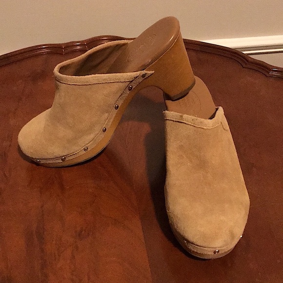 American Eagle Outfitters Shoes - AMERICAN EAGLE OUTFITTERS STUDDED SUEDE CLOGS